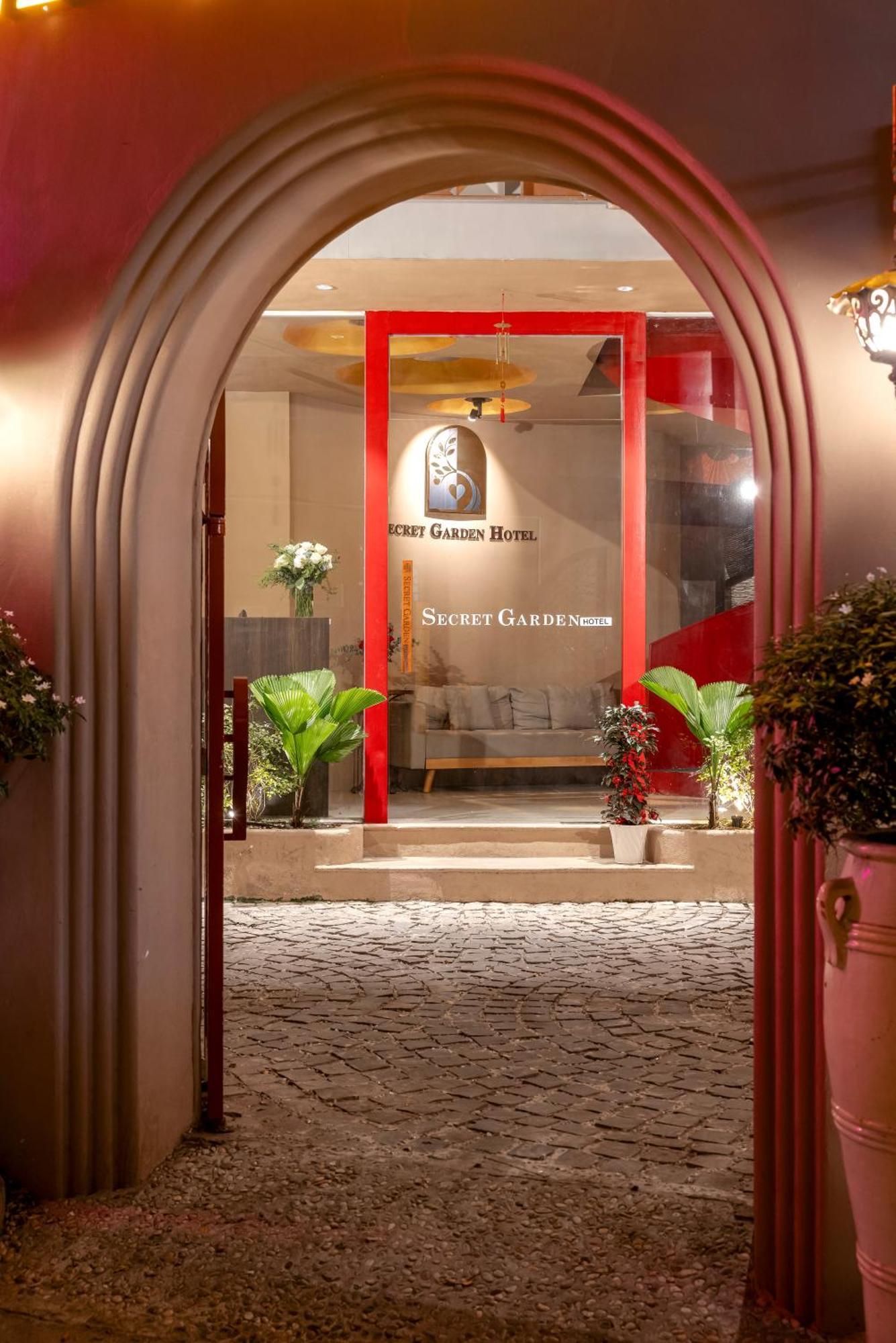 Secret Garden Hotel Ho Şi Min Exterior foto